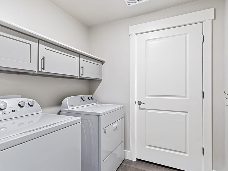 Washer/Dryer | Canyon View Living on 12th