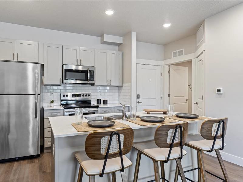 Kitchen Island | Canyon View Living on 12th