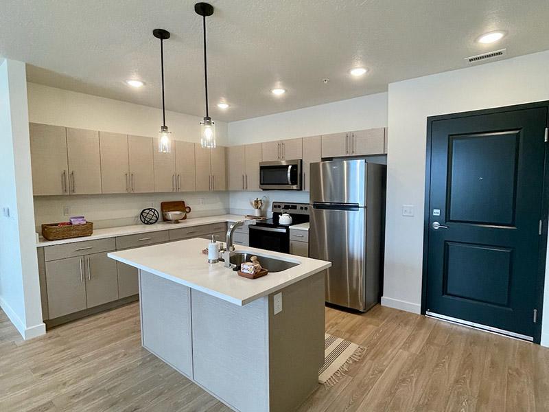 Beautiful Kitchen | Canyon Vista Apartments in Draper, UT