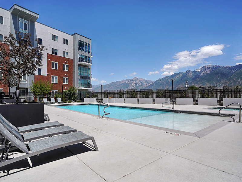 Pool with Mountain Views | Canyon Vista