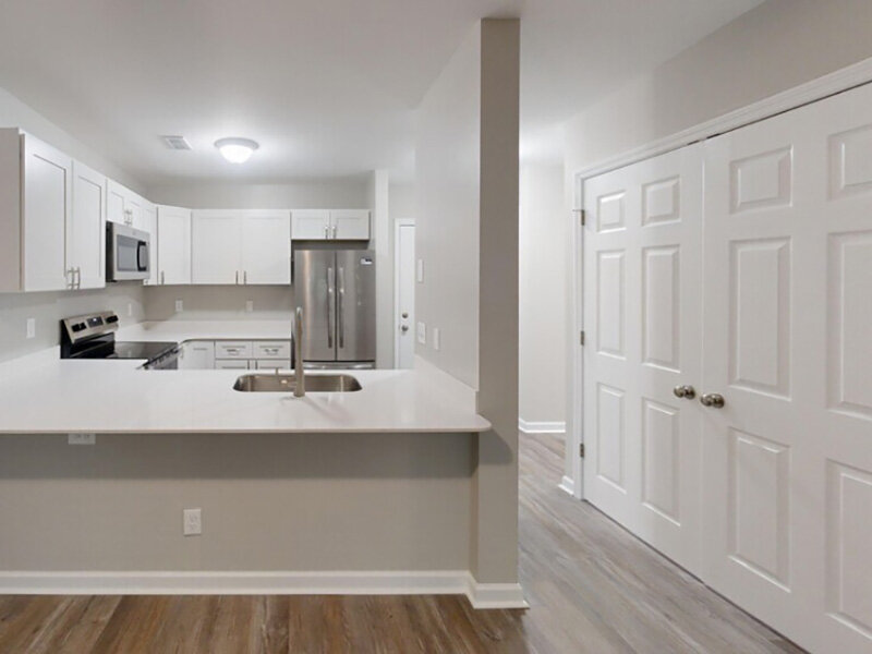 Large Apartment Kitchen | Carolina Oaks