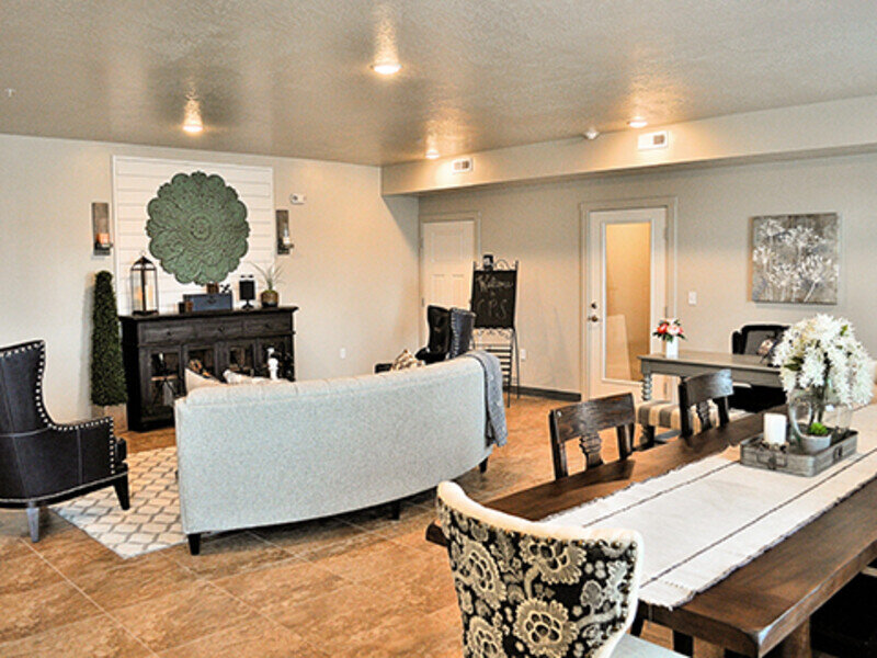 Clubhouse Interior | Central Park Station Apartments