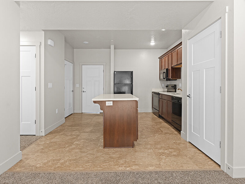 Spacious Kitchen | Central Park Station