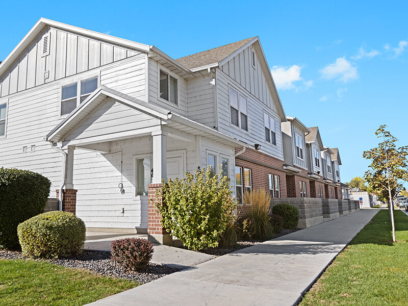 Apartment Building | Central Park Station