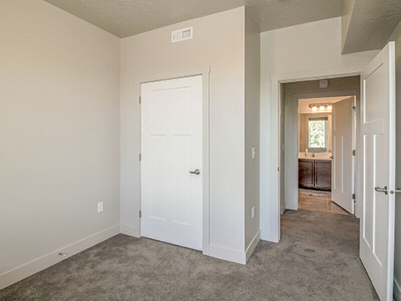 Closet | Central Park Station Apartments