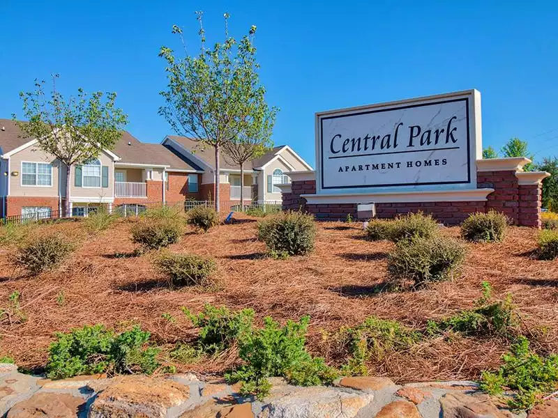 Monument Sign | Central Park Apartments in Montgomery, AL