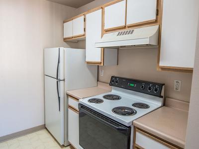 Spacious Kitchen | Chelsea Court Apartments in Idaho Falls, ID