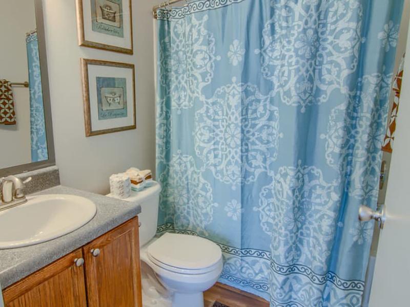 Beautiful Bathroom | Claypond Commons Apartments in Myrtle Beach, SC