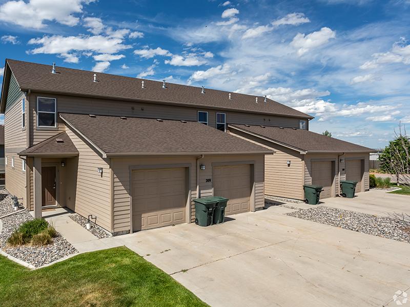 Exterior | College Park Townhomes Gillette, WY