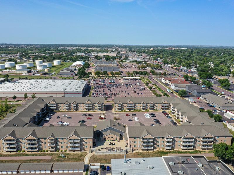 Aerial View Showing Amenities | Dakota Pointe Apartments in Sioux Falls, SD