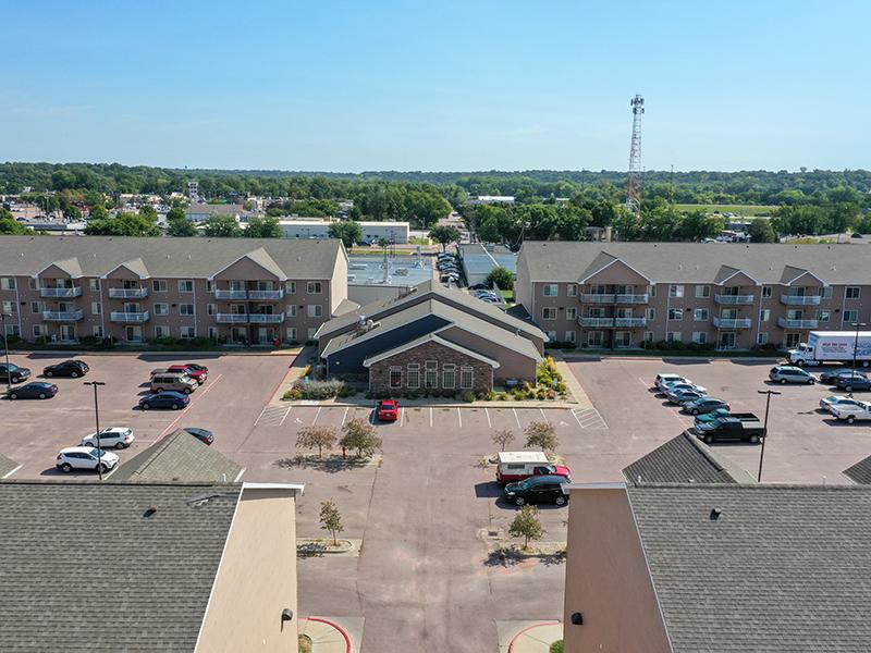 View of Parking Lot | Dakota Pointe Apartments in Sioux Falls, SD