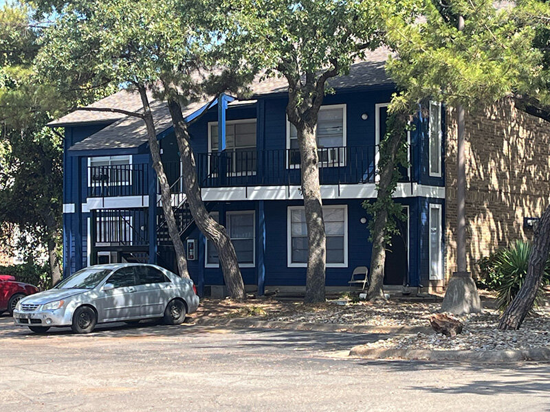 Exterior | Riverwalk Apartments in Fort Worth, TX