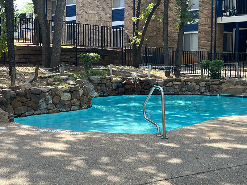 Pool | Riverwalk Apartments in Fort Worth, TX