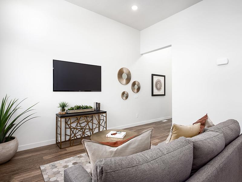 Furnished Living Room | Diamond Ridge Townhomes in Draper, UT
