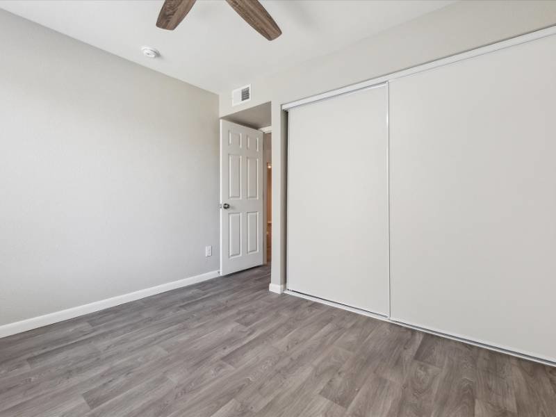 2 Bedroom Apartments for Rent | Fairways on Thunderbird