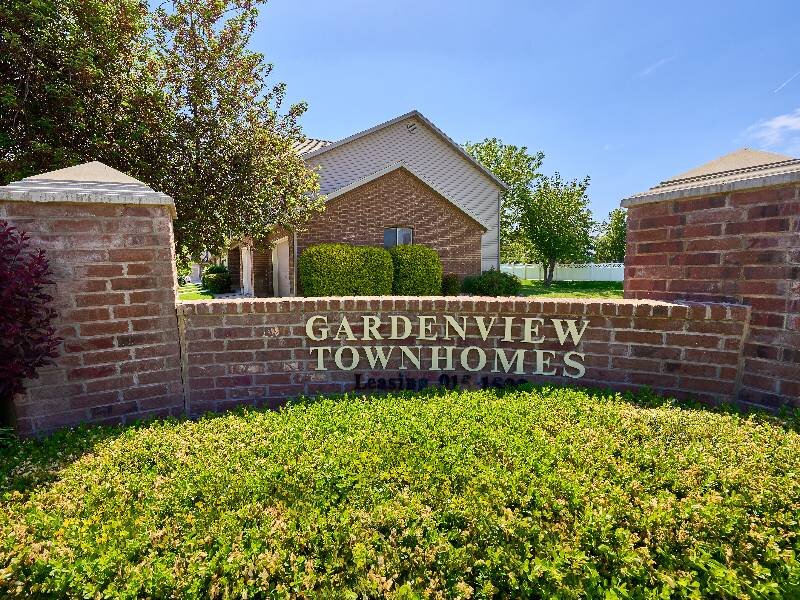 Monument Sign | Garden View Townhomes