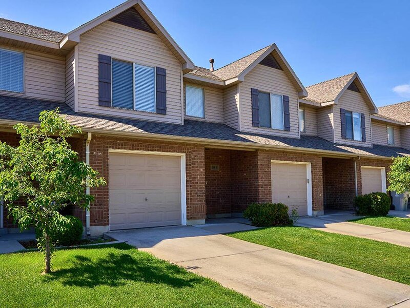 Garden View Townhomes in Centerville