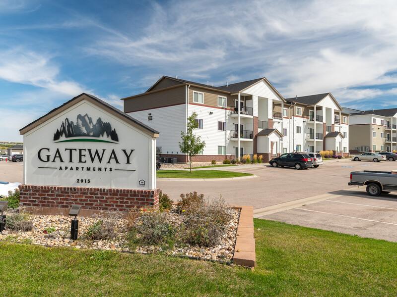 Monument Sign | Gateway Apartments in Rapid City, SD