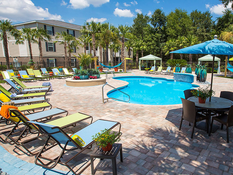 Pool | Grande View Apartments in Biloxi, MS
