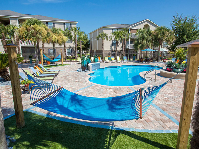 Swimming Pool | Grande View Apartments in Biloxi, MS