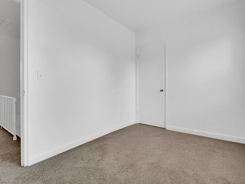 Bedroom | Heirlooms of Cincinnati