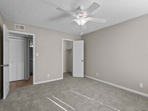 Large Rooms with Ceiling Fan | The Hills on Huebner