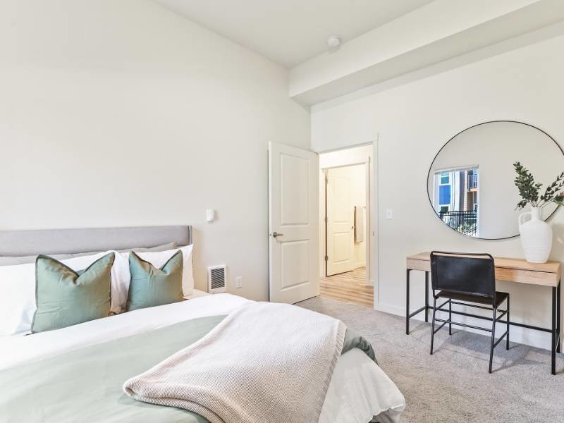 Large Rooms | 2x2C | Jens Pointe Apartments