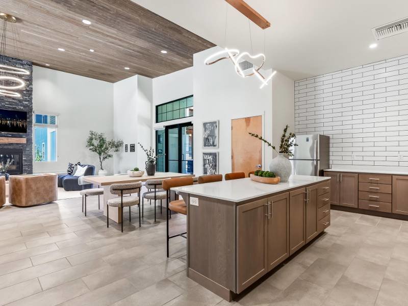Community Center | Jens Pointe Apartments