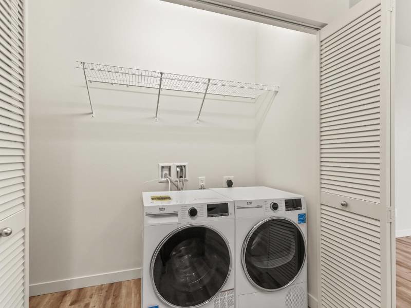 Washer & Dryer | 2x2B | Jens Pointe Apartments
