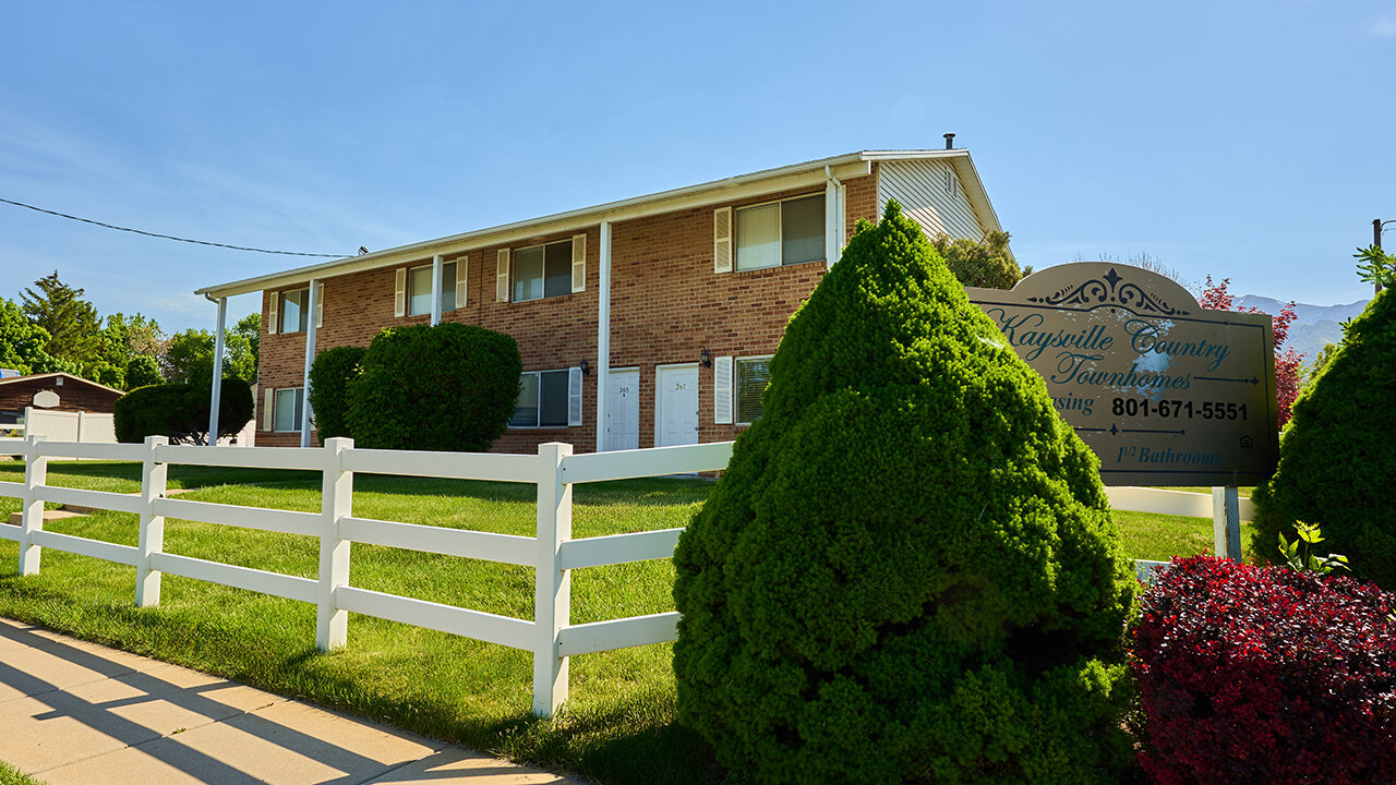 Kaysville Country Townhomes Neighborhood