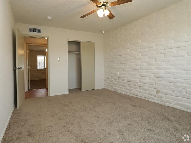 Bedroom | Kings Hill Apartments in El Paso
