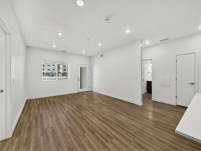 Front Room with Wood Like Flooring | Kuna Commons