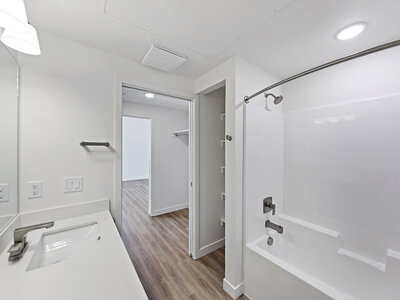 Bathroom | Kuna Commons