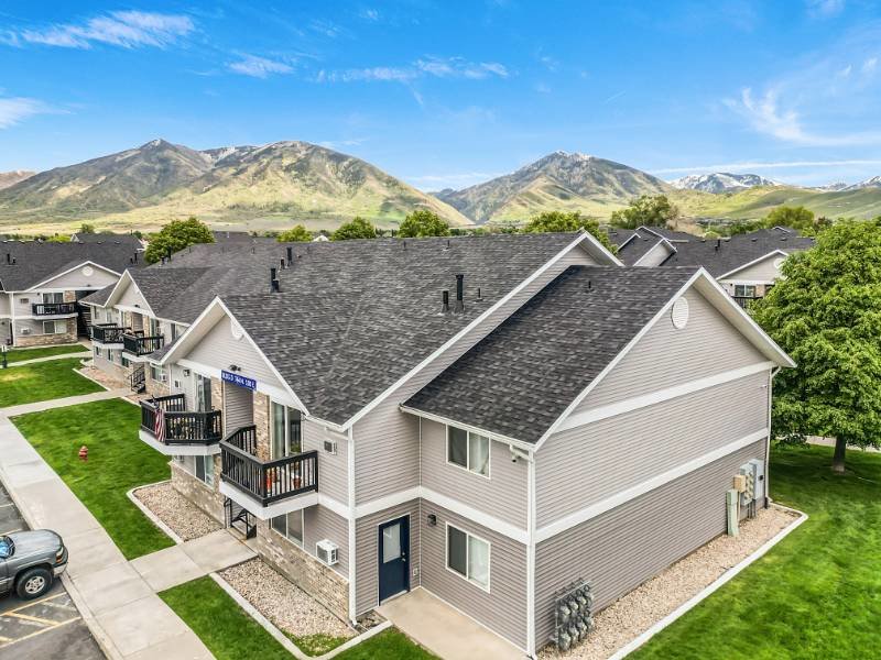 Beautiful Views | Lakeview Apartments in Tooele, UT