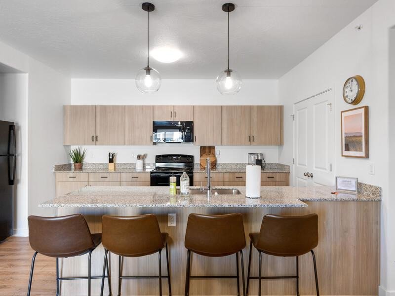 Fully Equipped Kitchen | La Vida at Sienna Hills Apartments in Washington, UT