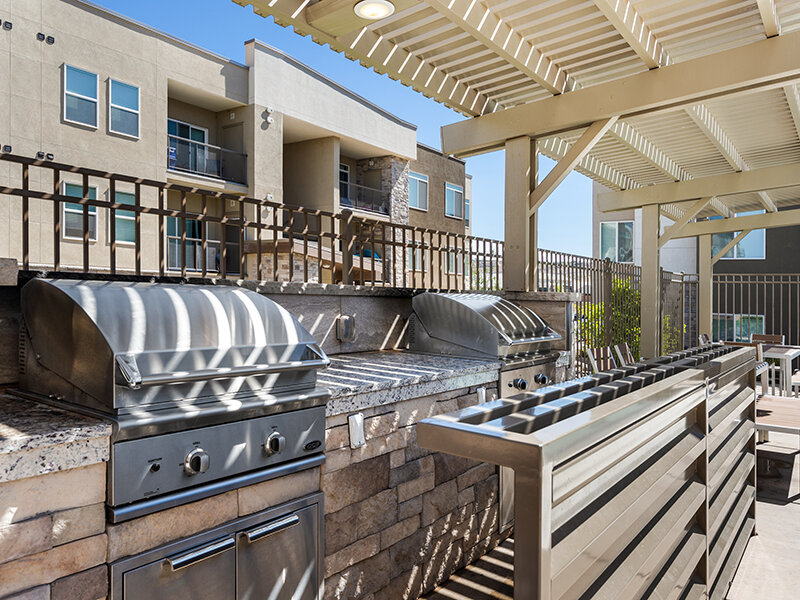 Community BBQ Grills and Seating Area | La Vida at Sienna Hills