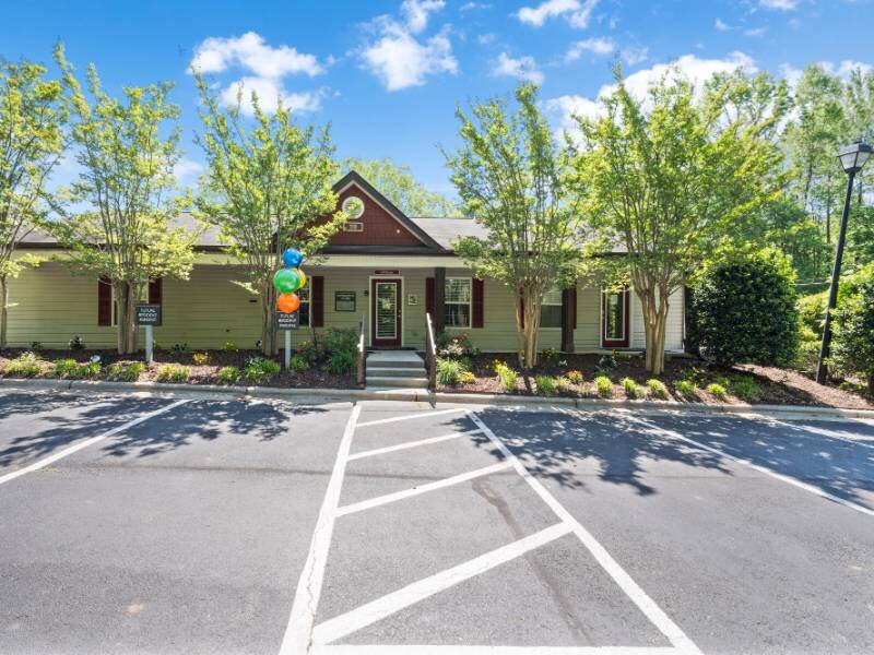 Clubhouse Exterior | Lexington Station Apartments