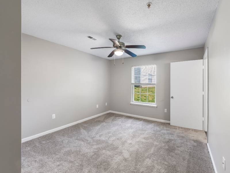 Large Bedrooms | Lexington Station Apartments