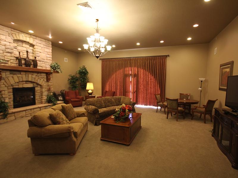 Community Lounge | Liberty Square Apartments in Ammon, ID