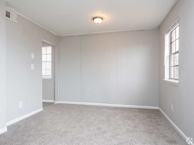 Spacious Bedroom | Liberty Crossing