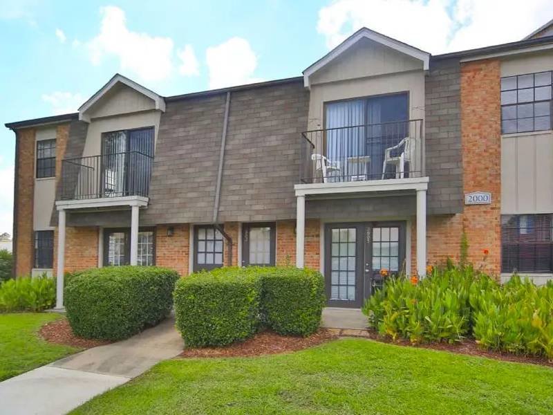 Exterior | Liberty Crossing