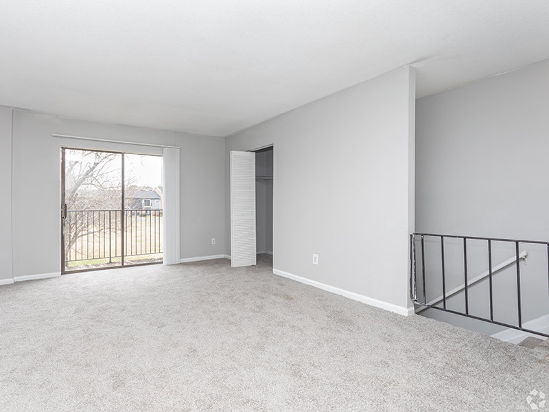 Luxury Room | Liberty Crossing