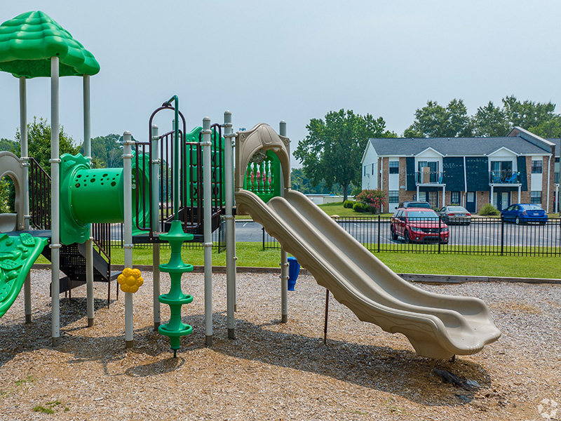 Outdoor Playground | Liberty Crossing