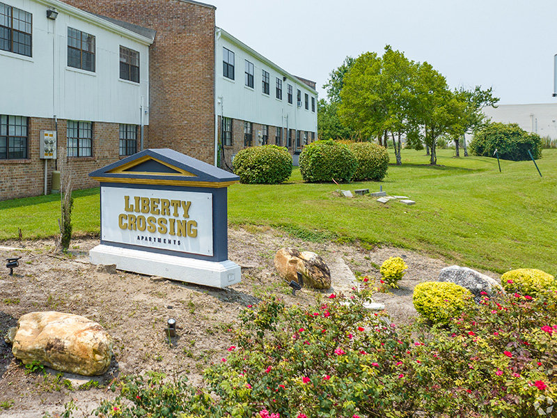 Sign | Liberty Crossing