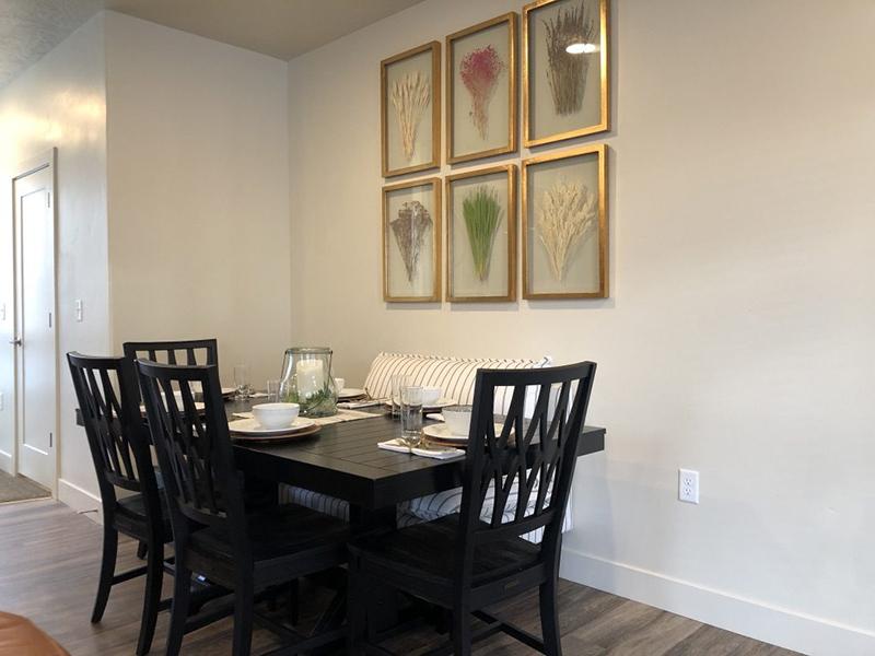 Dining Area | Majestic Townhomes