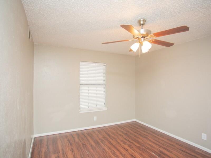 Large Bedroom | Buena Vista Apartments in Fort Worth, TX