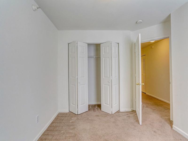 Carpeted Bedroom | Meadow Creek Apartments in Goodlettsville, TN