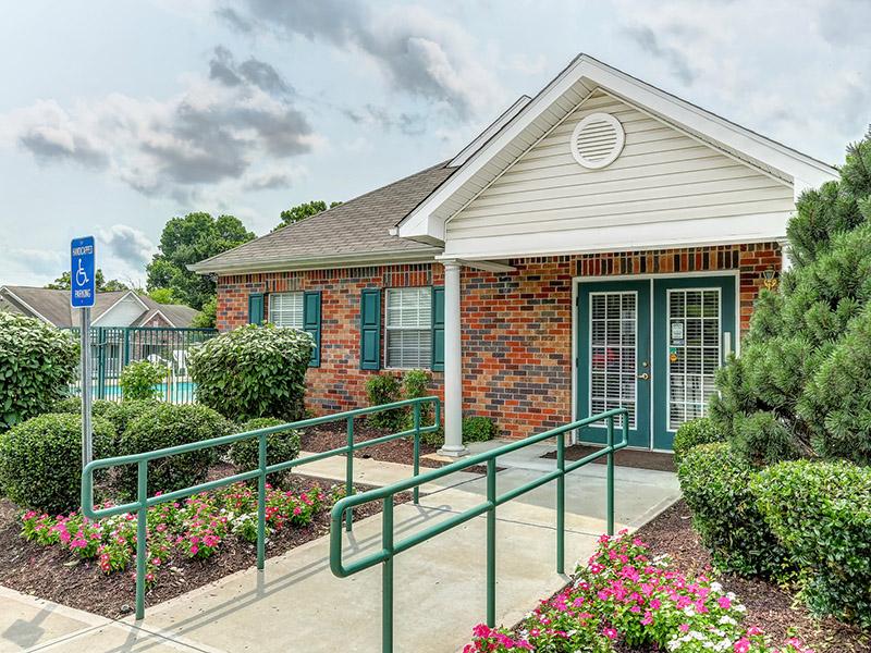 Clubhouse Exterior | Meadow Creek Apartments in Goodlettsville, TN