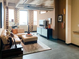 Living Area | The Metropolitan Loft | Loft Apartments in Jacksonville, FL