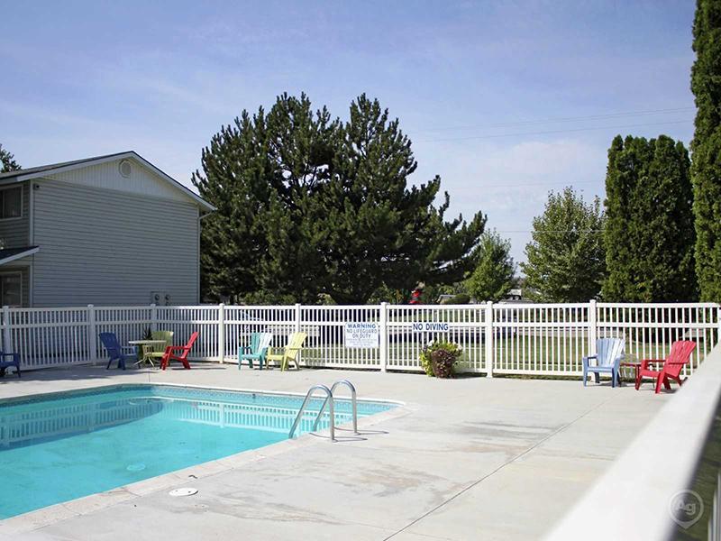 Swimming Pool | Sugar Pine Townhomes in Boise, ID